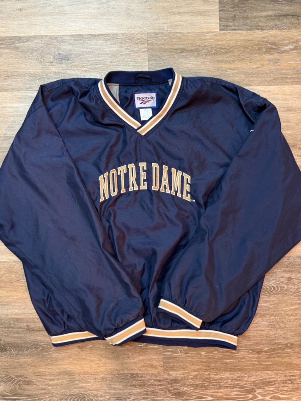 Reebok Vintage Notre Dame Fighting Irish Windbreaker Pullover Navy Blue XL
